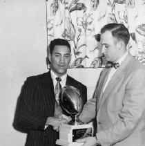 Don Komraus Awarded Trophy and Title of Honorary Captain at Banquet